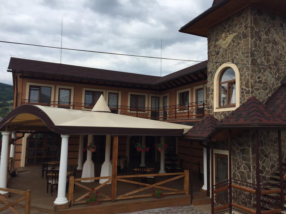 Minihotel Zolotoe Runo Ploskoye المظهر الخارجي الصورة